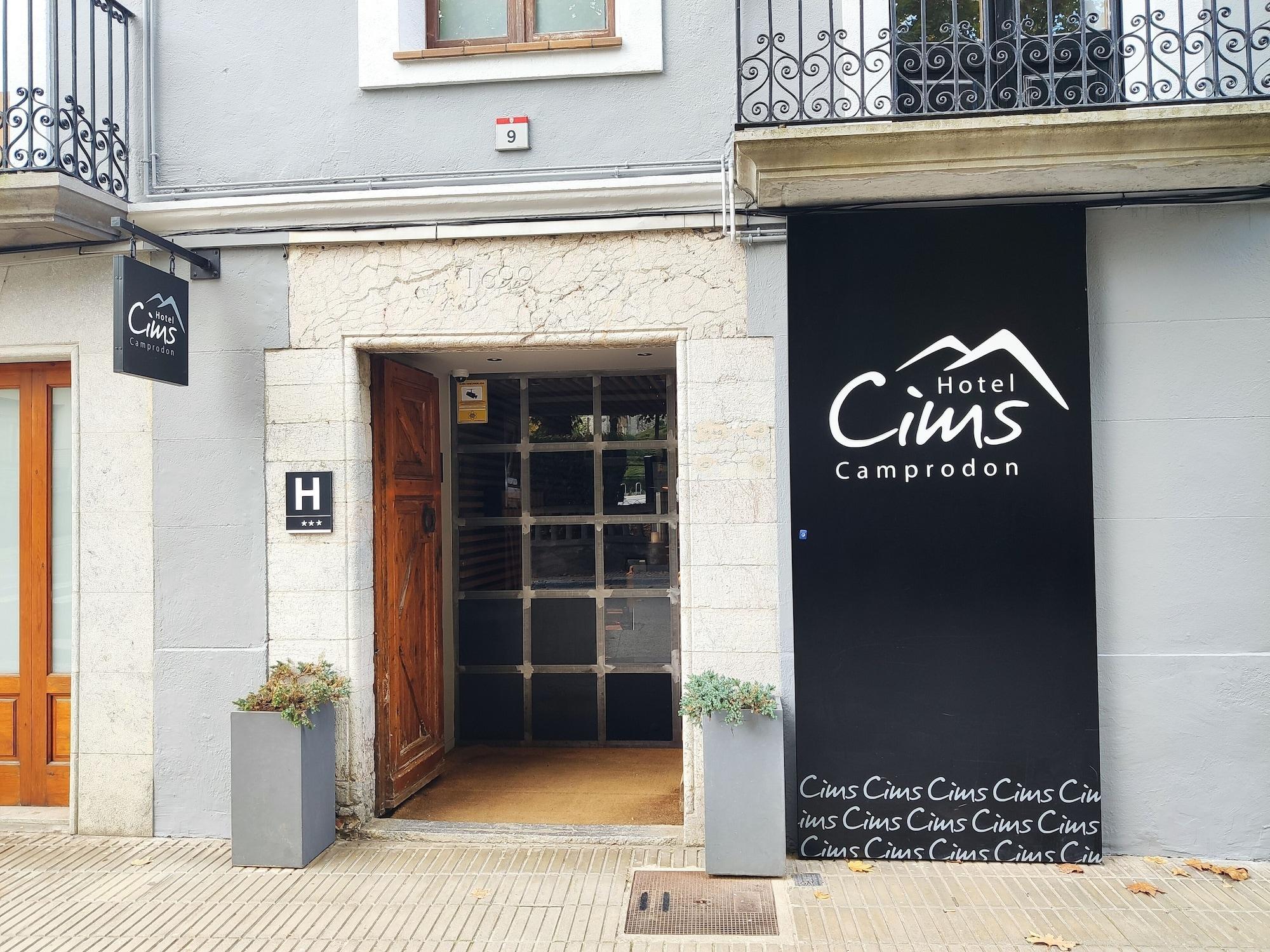 Hotel Cims De カンプロドン エクステリア 写真